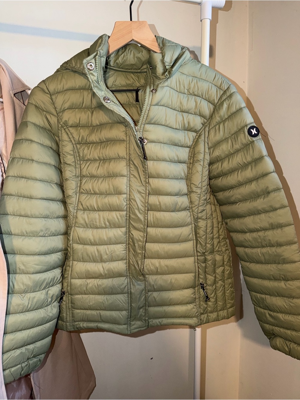 Hurley Women's Sage Green Quilted Packable Puffer Jacket